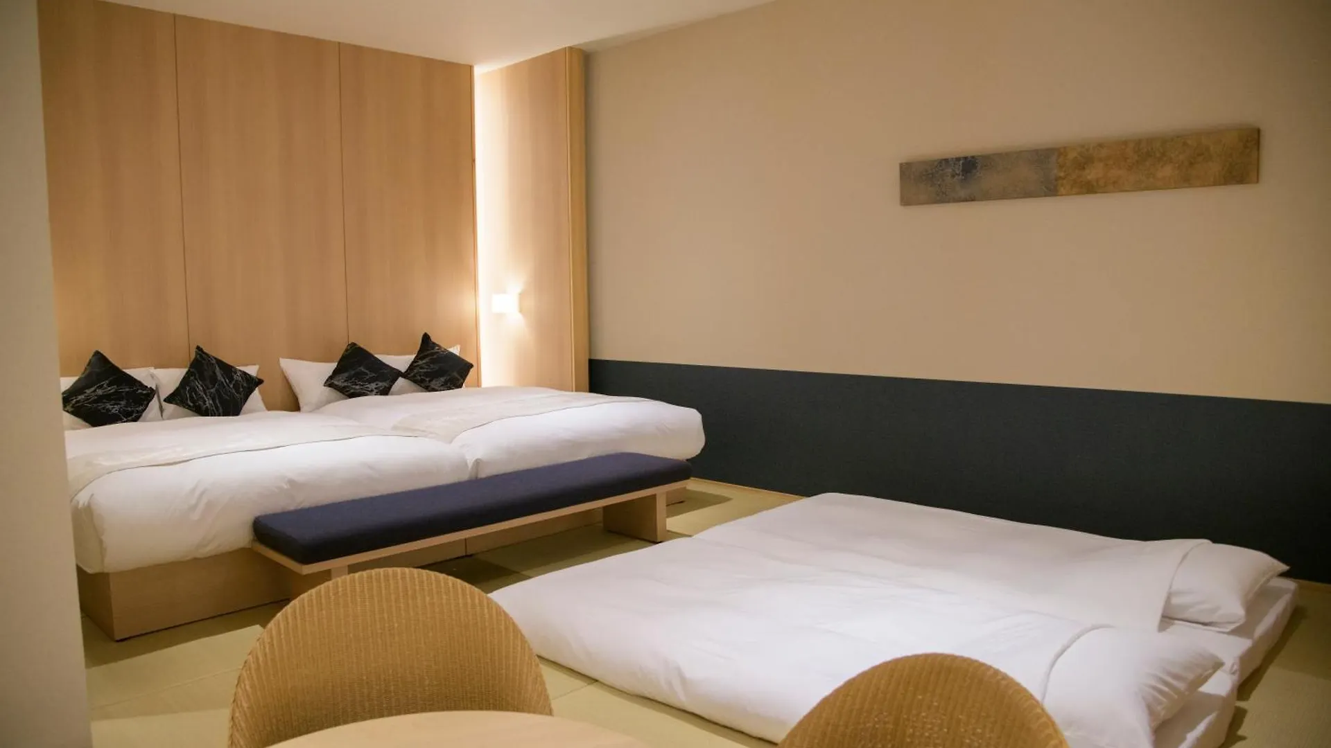 Firstcabin Kyoto Nijojo 2*,  Giappone